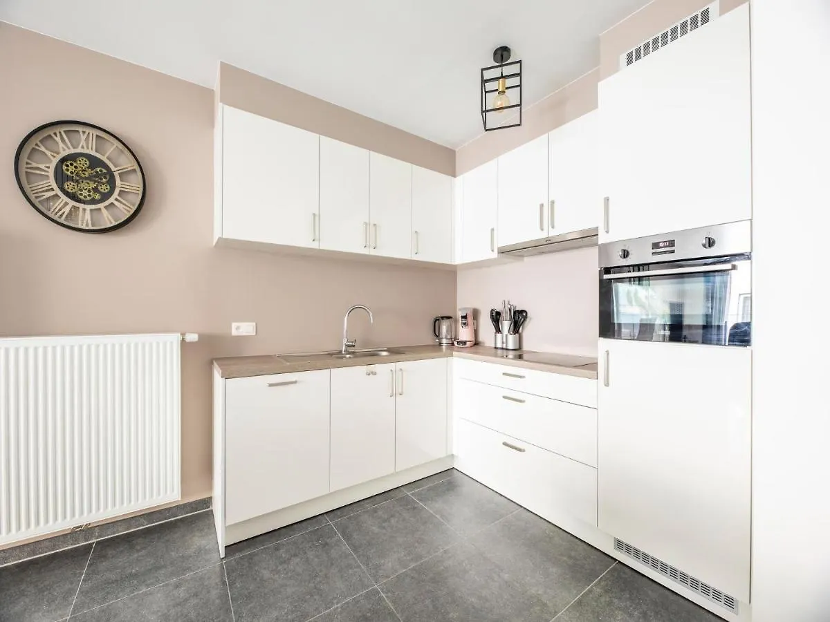 Cosy apartment in Oostende with private terrace